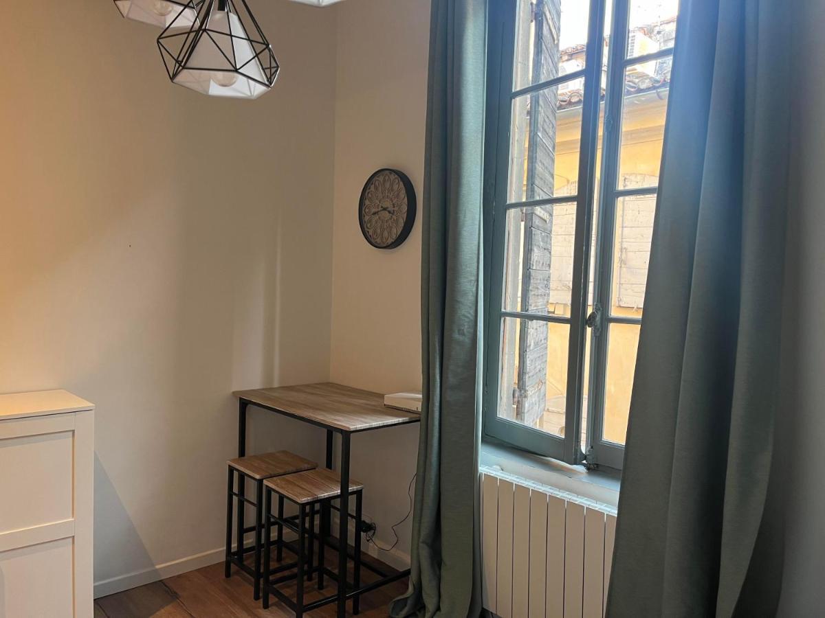 Studio En Plein Coeur Du Centre D'Arles Διαμέρισμα Εξωτερικό φωτογραφία
